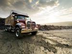 Mack Granite 6x4 Dump Truck 2002 года